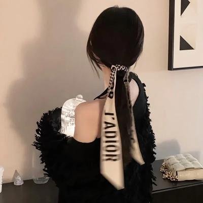 穿成女反派老公求我当厂长